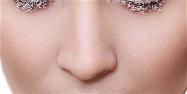 做<a href=http://www.f3bb6.cn/listinfo-754-0.html target=_blank class=infotextkey>鼻翼</a>縮小術(shù)危險性大嗎