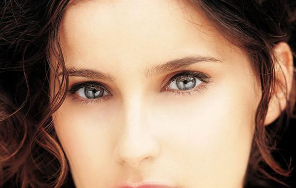 貼<a href=http://www.f3bb6.cn/listinfo-724-0.html target=_blank class=infotextkey>雙眼皮</a>紅腫消腫有哪些方式