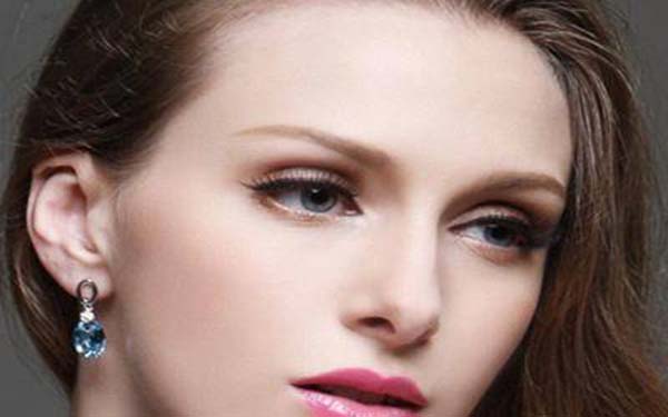 面部光纖<a href=http://www.f3bb6.cn/listinfo-682-0.html target=_blank class=infotextkey>溶脂</a>后臉塌了