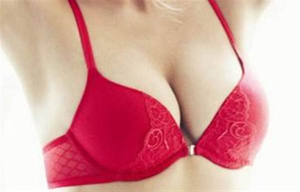 韓式<a href=http://www.f3bb6.cn/listinfo-618-0.html target=_blank class=infotextkey>隆胸</a>整形后注意事項(xiàng)