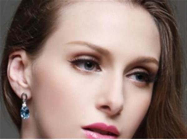 無痕<a href=http://www.f3bb6.cn/listinfo-711-0.html target=_blank class=infotextkey>開眼角</a>多少錢