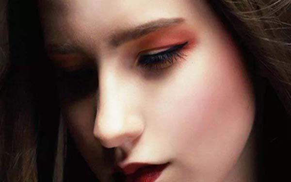 <a href=http://www.f3bb6.cn/listinfo-629-0.html target=_blank class=infotextkey>下頜角</a>切除前后對比