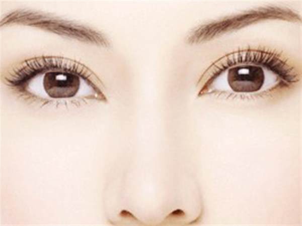 抽脂埋線<a href=http://www.f3bb6.cn/listinfo-724-0.html target=_blank class=infotextkey>雙眼皮</a>的效果好不好