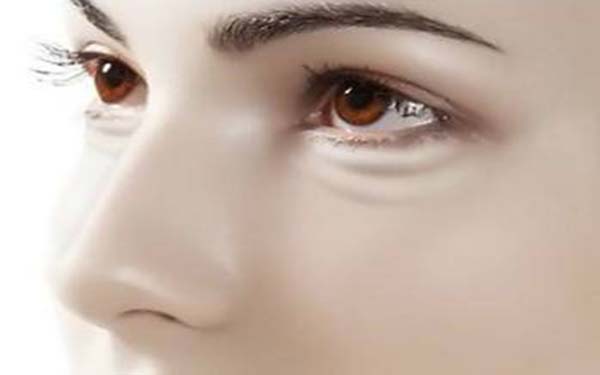 割<a href=http://www.f3bb6.cn/listinfo-724-0.html target=_blank class=infotextkey>雙眼皮</a>拆線疼嗎