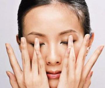 全切<a href=http://www.f3bb6.cn/listinfo-724-0.html target=_blank class=infotextkey>雙眼皮</a>整形多久能夠用洗面奶？