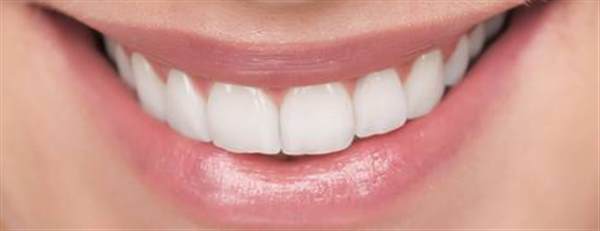 做<a href=http://www.f3bb6.cn/listinfo-829-0.html target=_blank class=infotextkey>烤瓷牙</a>日常該如何護理