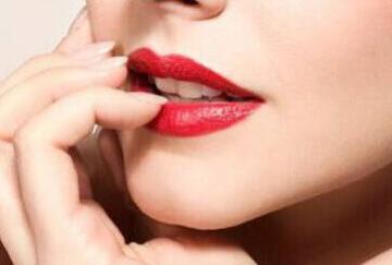 激光<a href=http://www.f3bb6.cn/listinfo-682-0.html target=_blank class=infotextkey>溶脂</a>雙下巴多少錢