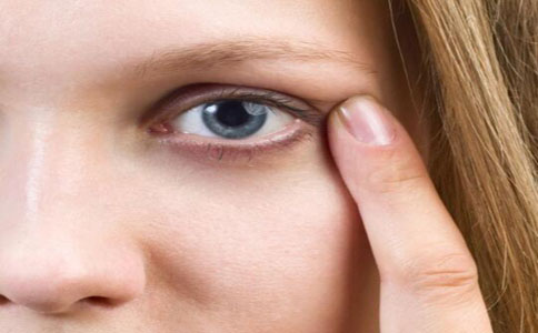 熱效<a href=http://www.f3bb6.cn/listinfo-682-0.html target=_blank class=infotextkey>溶脂</a><a href=http://www.f3bb6.cn/listinfo-708-0.html target=_blank class=infotextkey>去眼袋</a>多少錢