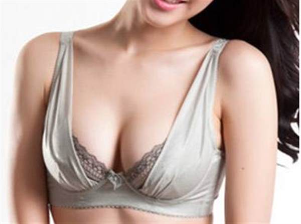 豐胸危險(xiǎn)大不大